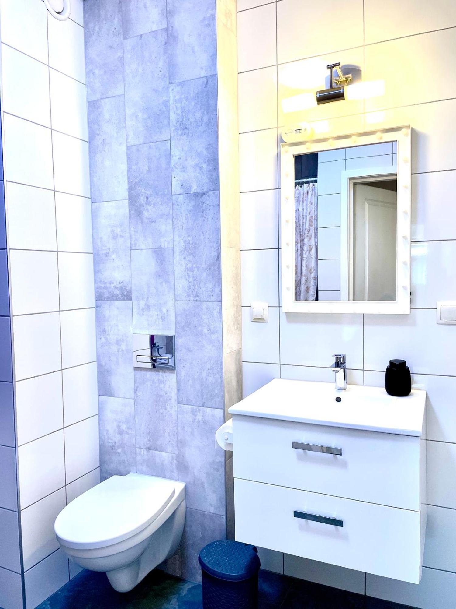 Froja Apartment *